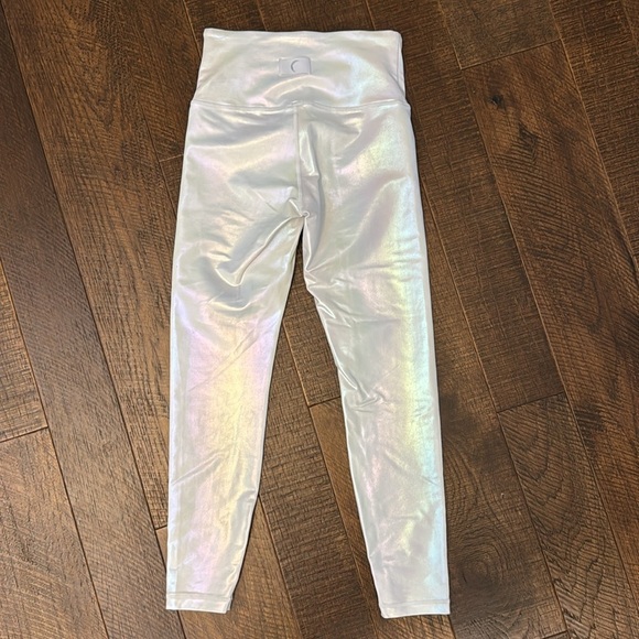 Zyia Iridescent White Unicorn Luxe Leggings - Picture 9 of 12